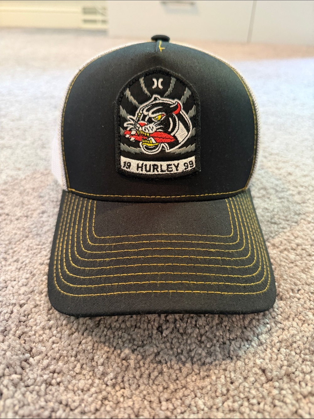 Men’s Hurley Hat